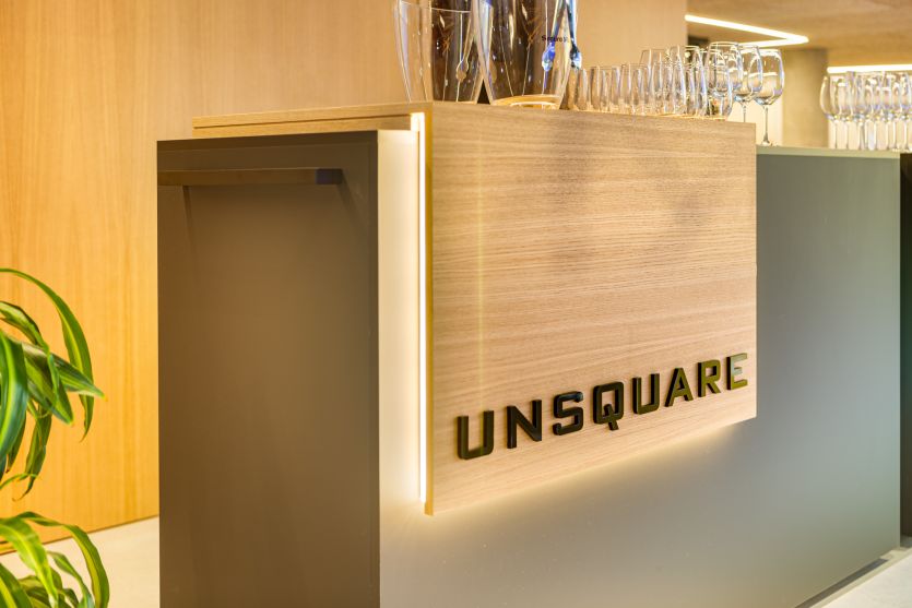 corpories en metacrilat